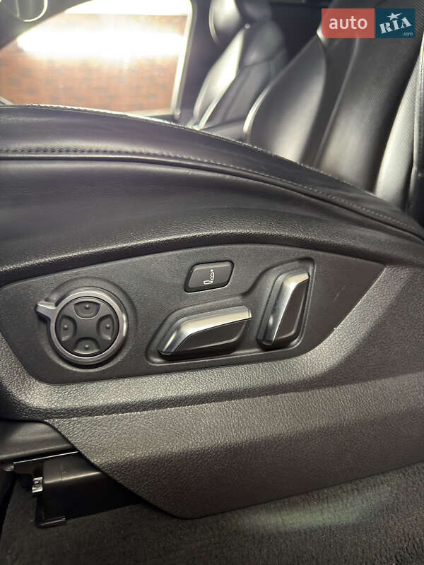 Позашляховик / Кросовер Audi SQ7 2018 в Хмельницькому фото 47 Позашляховик / Кросовер Audi SQ7 2018 в Хмельницькому