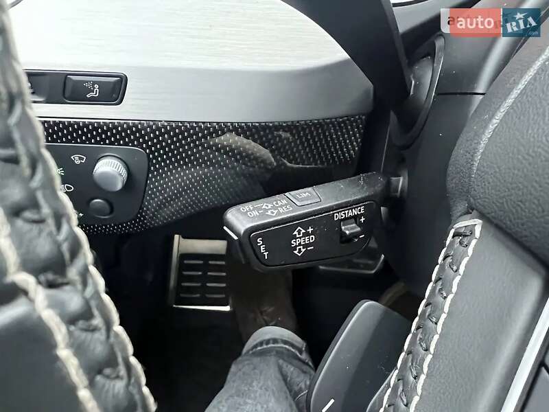Позашляховик / Кросовер Audi SQ7 2017 в Вінниці