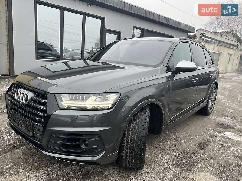 Позашляховик / Кросовер Audi SQ7 2017 в Вінниці