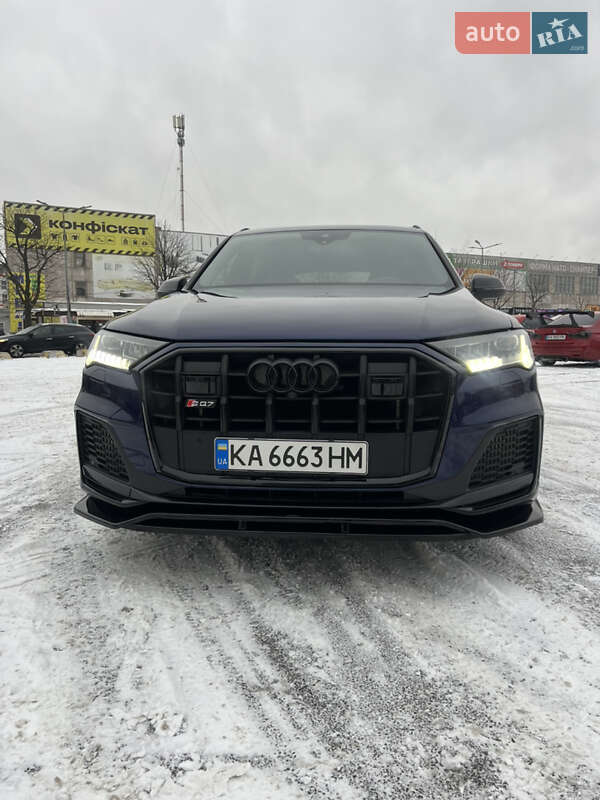 Внедорожник / Кроссовер Audi SQ7 2020 в Киеве