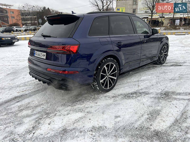 Внедорожник / Кроссовер Audi SQ7 2020 в Киеве