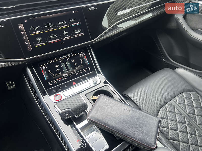 Внедорожник / Кроссовер Audi SQ7 2020 в Киеве