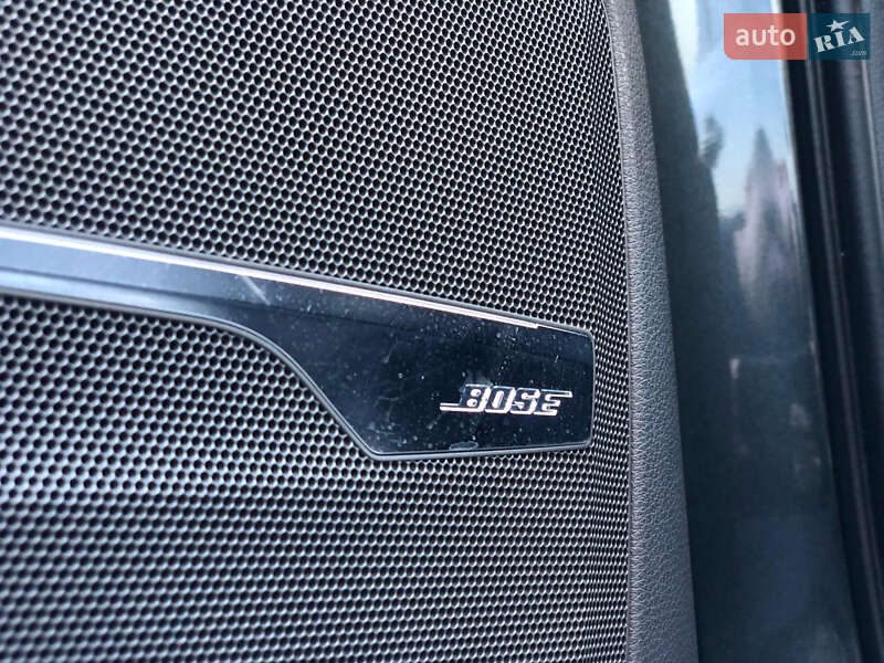 Внедорожник / Кроссовер Audi SQ7 2017 в Трускавце