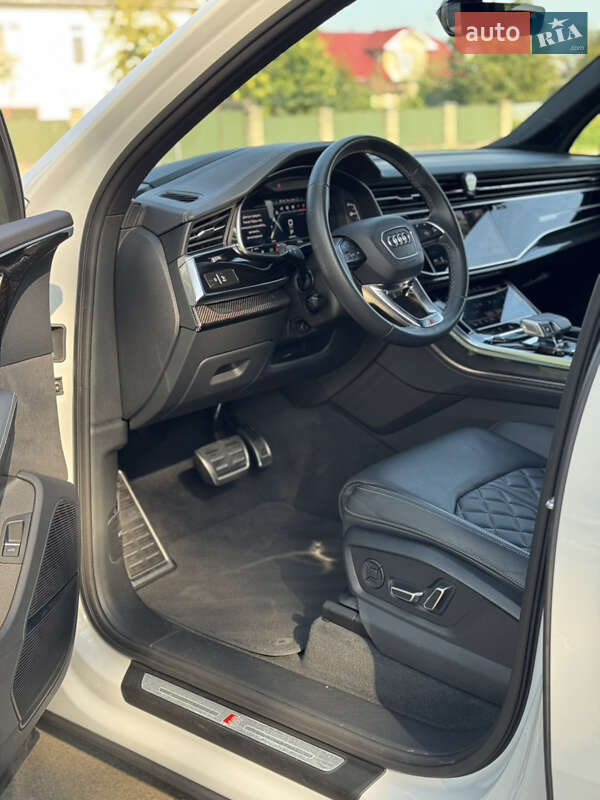 Позашляховик / Кросовер Audi SQ7 2021 в Коломиї