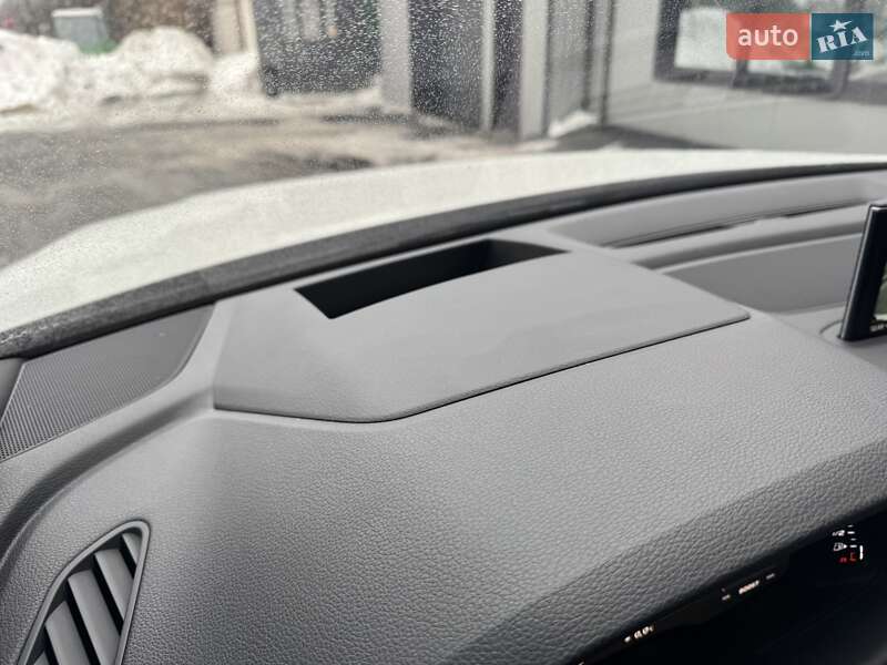 Внедорожник / Кроссовер Audi SQ7 2017 в Тернополе