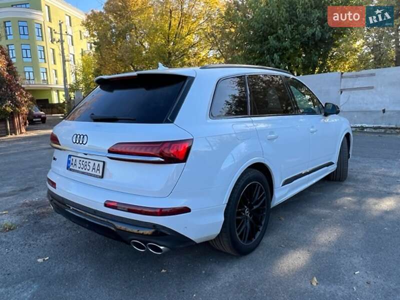 Внедорожник / Кроссовер Audi SQ7 2021 в Киеве