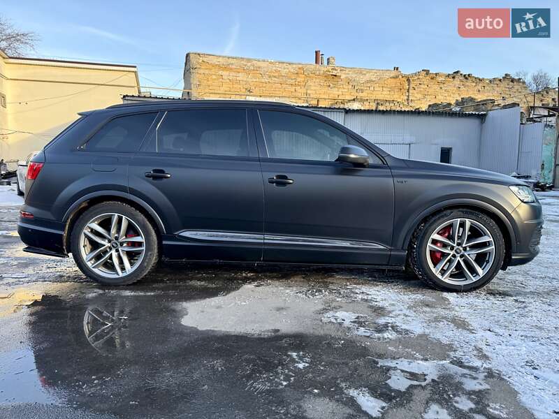 Внедорожник / Кроссовер Audi SQ7 2017 в Одессе