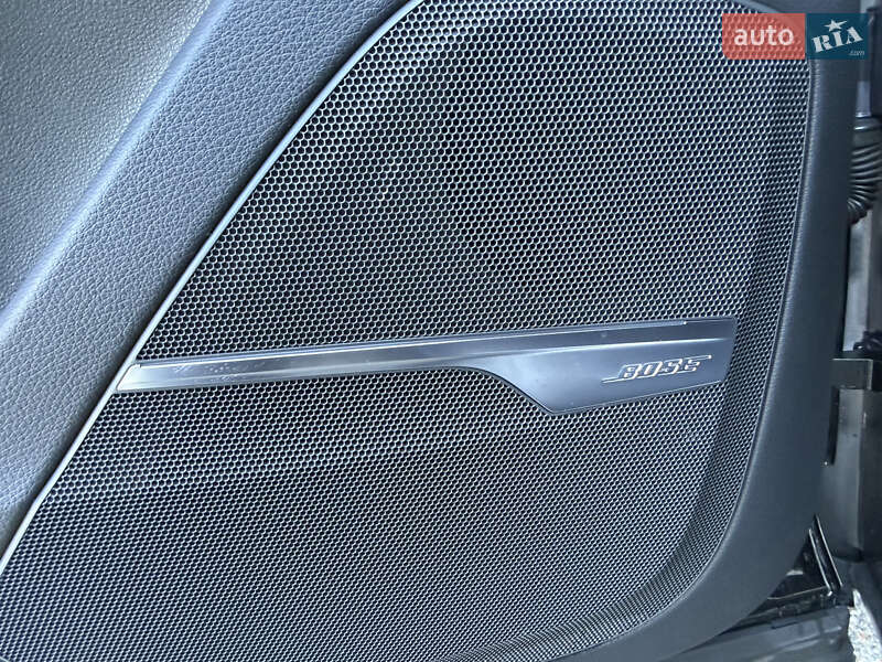 Позашляховик / Кросовер Audi SQ7 2019 в Києві