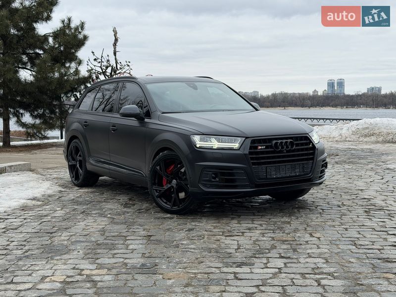 Позашляховик / Кросовер Audi SQ7 2018 в Києві