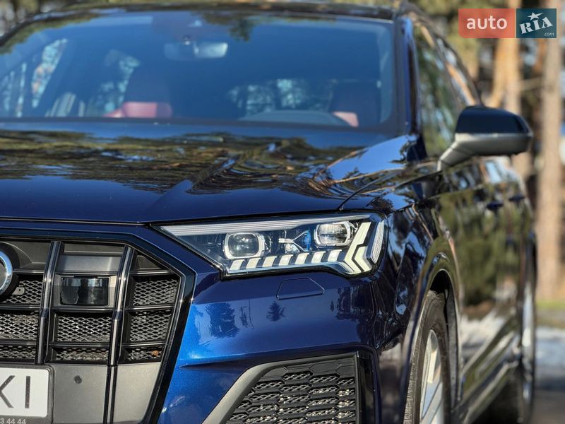 Внедорожник / Кроссовер Audi SQ7 2020 в Киеве