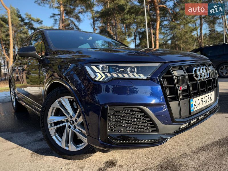 Внедорожник / Кроссовер Audi SQ7 2020 в Киеве