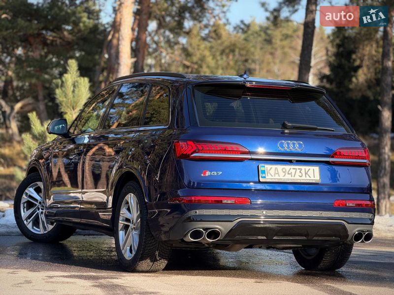 Внедорожник / Кроссовер Audi SQ7 2020 в Киеве
