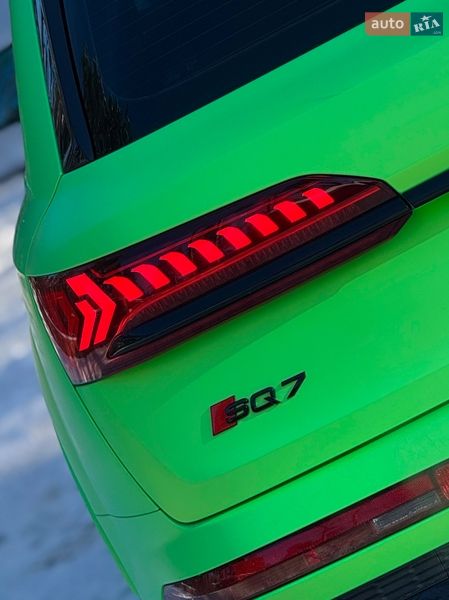 Позашляховик / Кросовер Audi SQ7 2023 в Києві