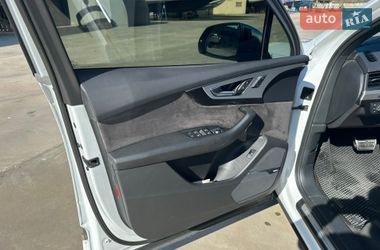 Внедорожник / Кроссовер Audi SQ7 2018 в Одессе