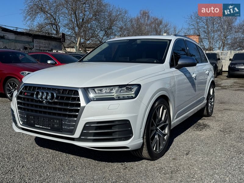 Внедорожник / Кроссовер Audi SQ7 2017 в Тернополе
