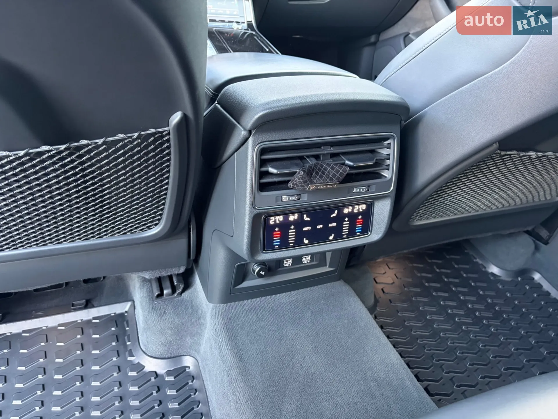 2019 Audi SQ7 - мініатюра 30