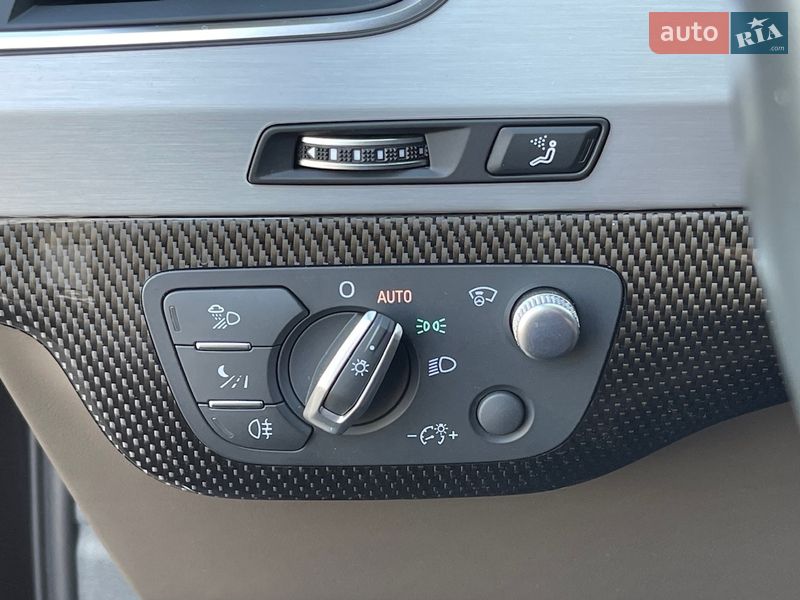 Позашляховик / Кросовер Audi SQ7 2017 в Києві