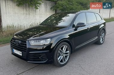 Позашляховик / Кросовер Audi SQ7 2017 в Умані