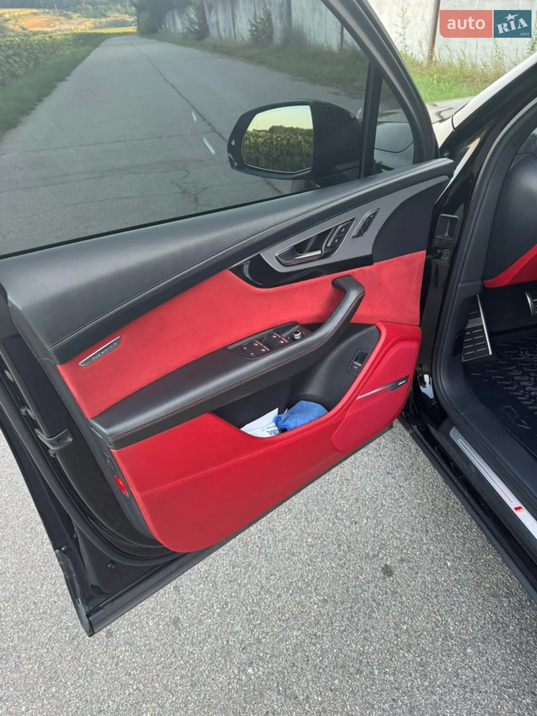 2017 Audi SQ7 - мініатюра 11
