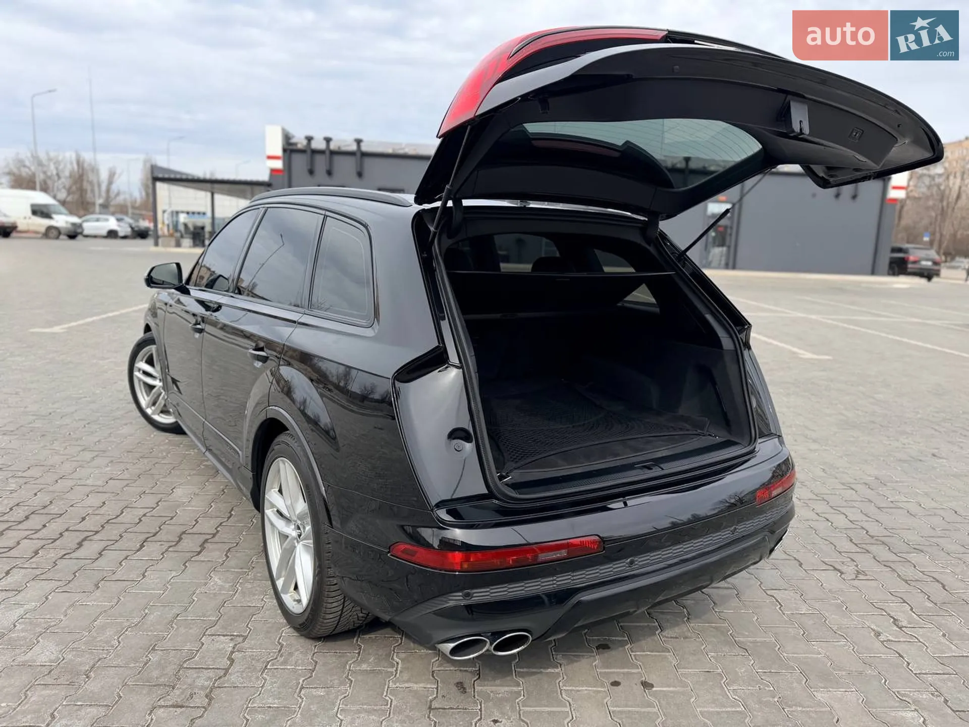 2019 Audi SQ7 - мініатюра 11