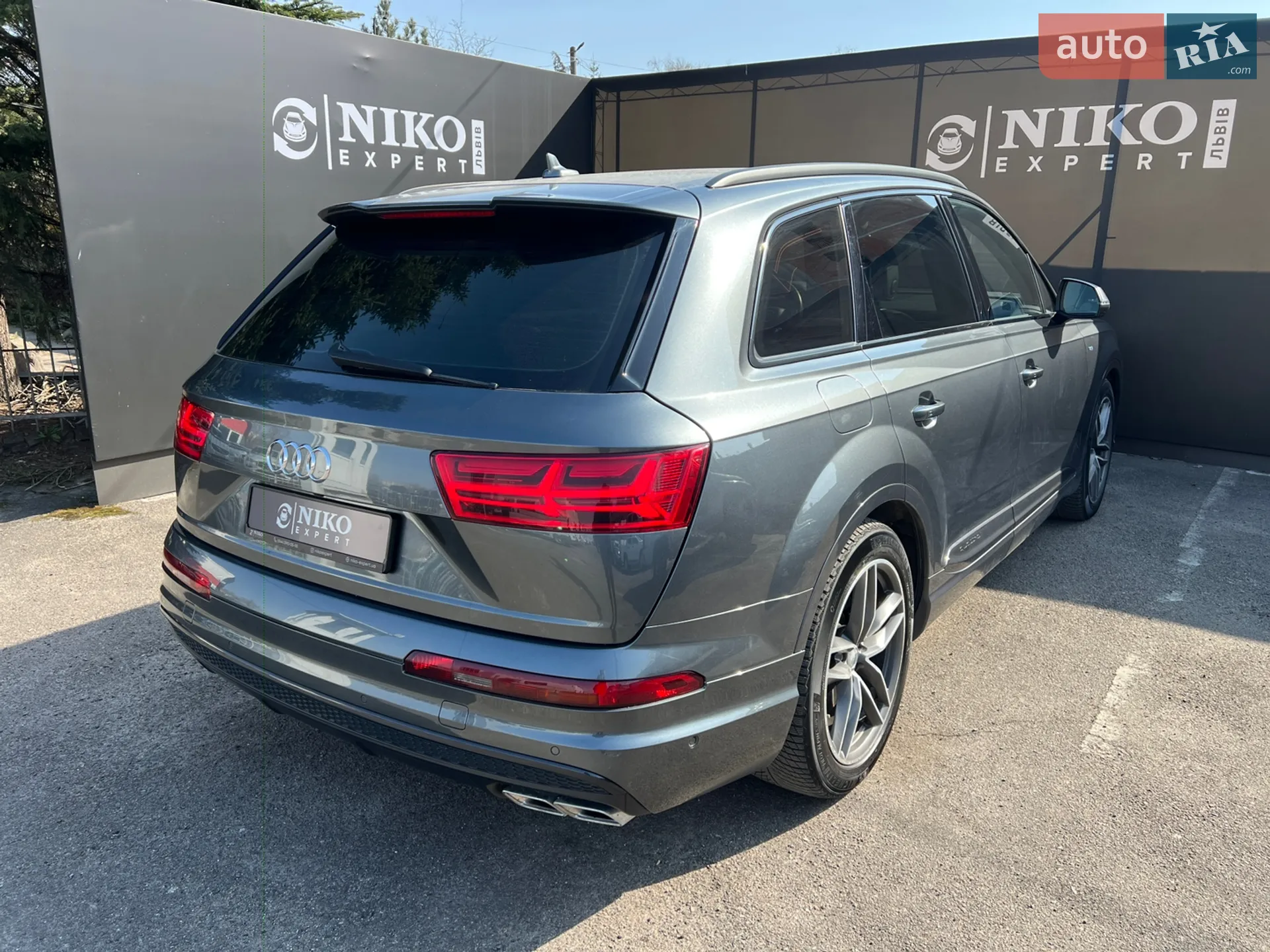 2018 Audi SQ7 - мініатюра 10
