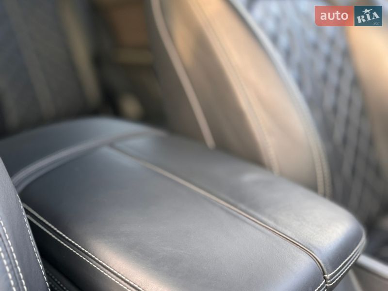 Внедорожник / Кроссовер Audi SQ7 2017 в Ровно фото 43 Внедорожник / Кроссовер Audi SQ7 2017 в Ровно