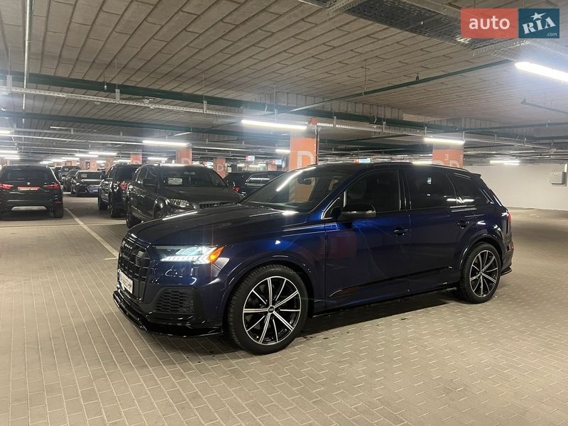 Внедорожник / Кроссовер Audi SQ7 2020 в Киеве фото 13 Внедорожник / Кроссовер Audi SQ7 2020 в Киеве
