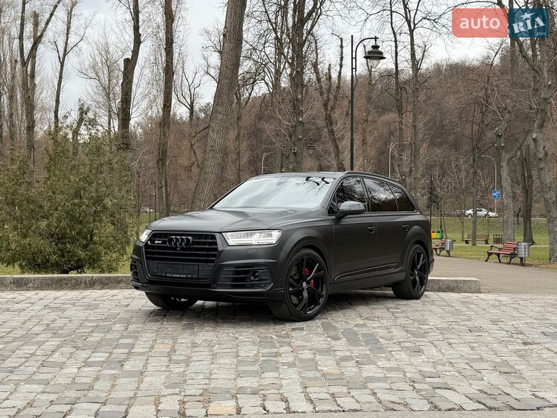 Внедорожник / Кроссовер Audi SQ7 2018 в Киеве