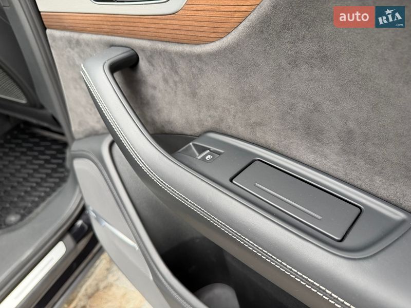 Внедорожник / Кроссовер Audi SQ7 2018 в Киеве