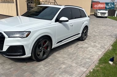 Внедорожник / Кроссовер Audi SQ7 2021 в Киеве