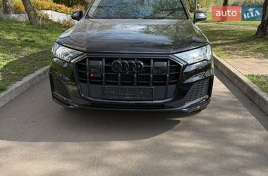 Внедорожник / Кроссовер Audi SQ7 2020 в Киеве