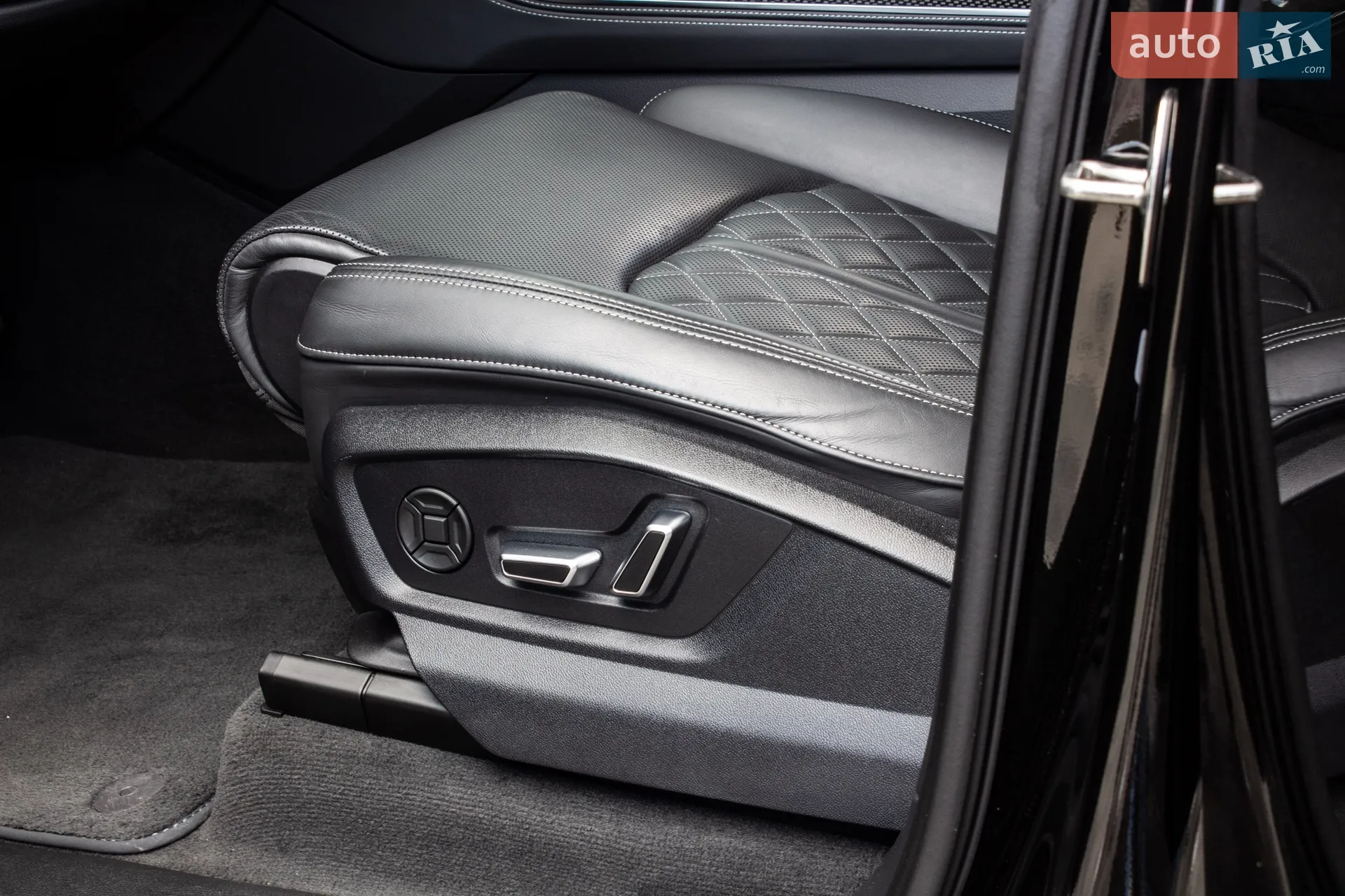 2023 Audi SQ7 - мініатюра 70