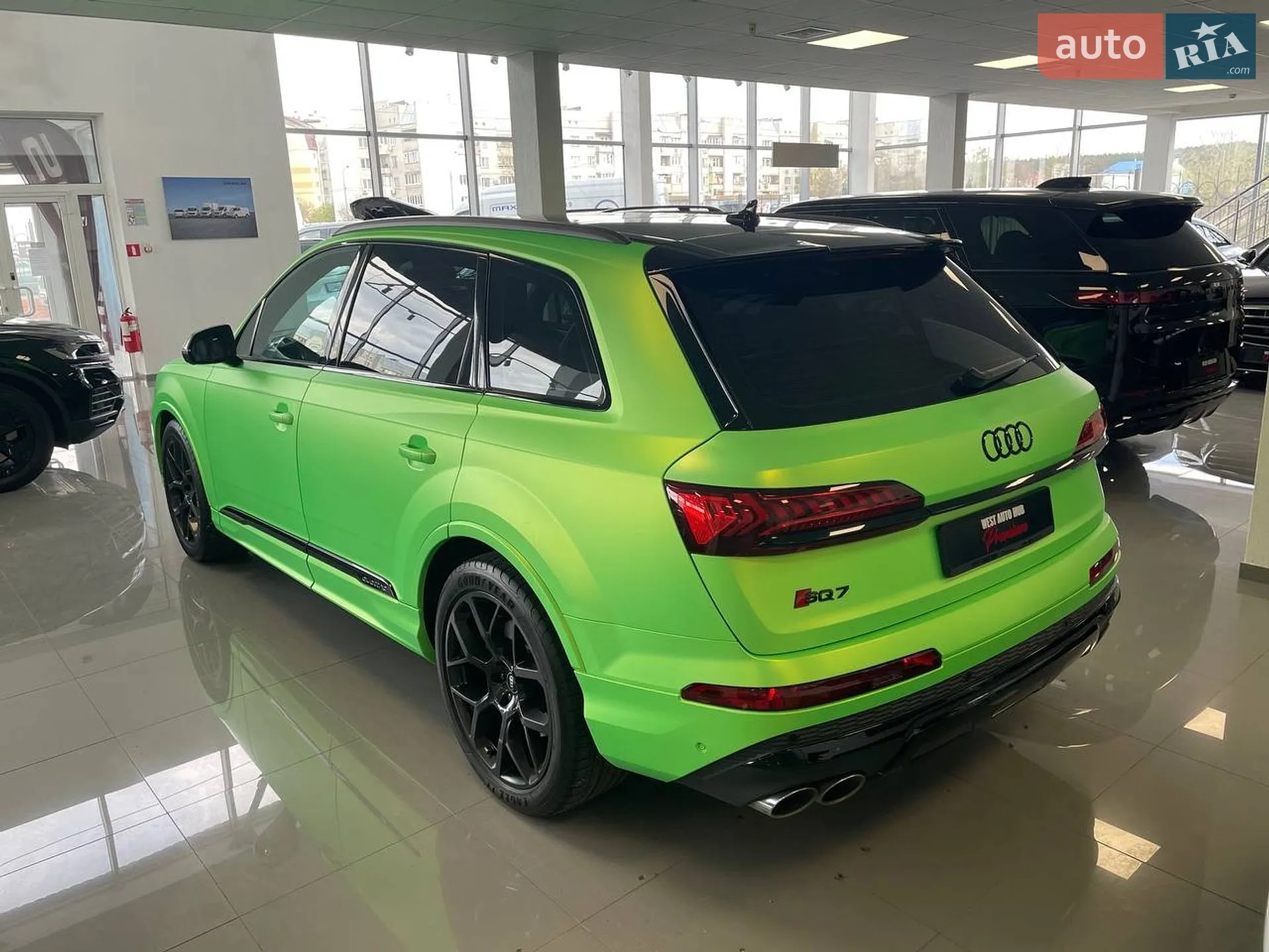 2023 Audi SQ7 - мініатюра 8