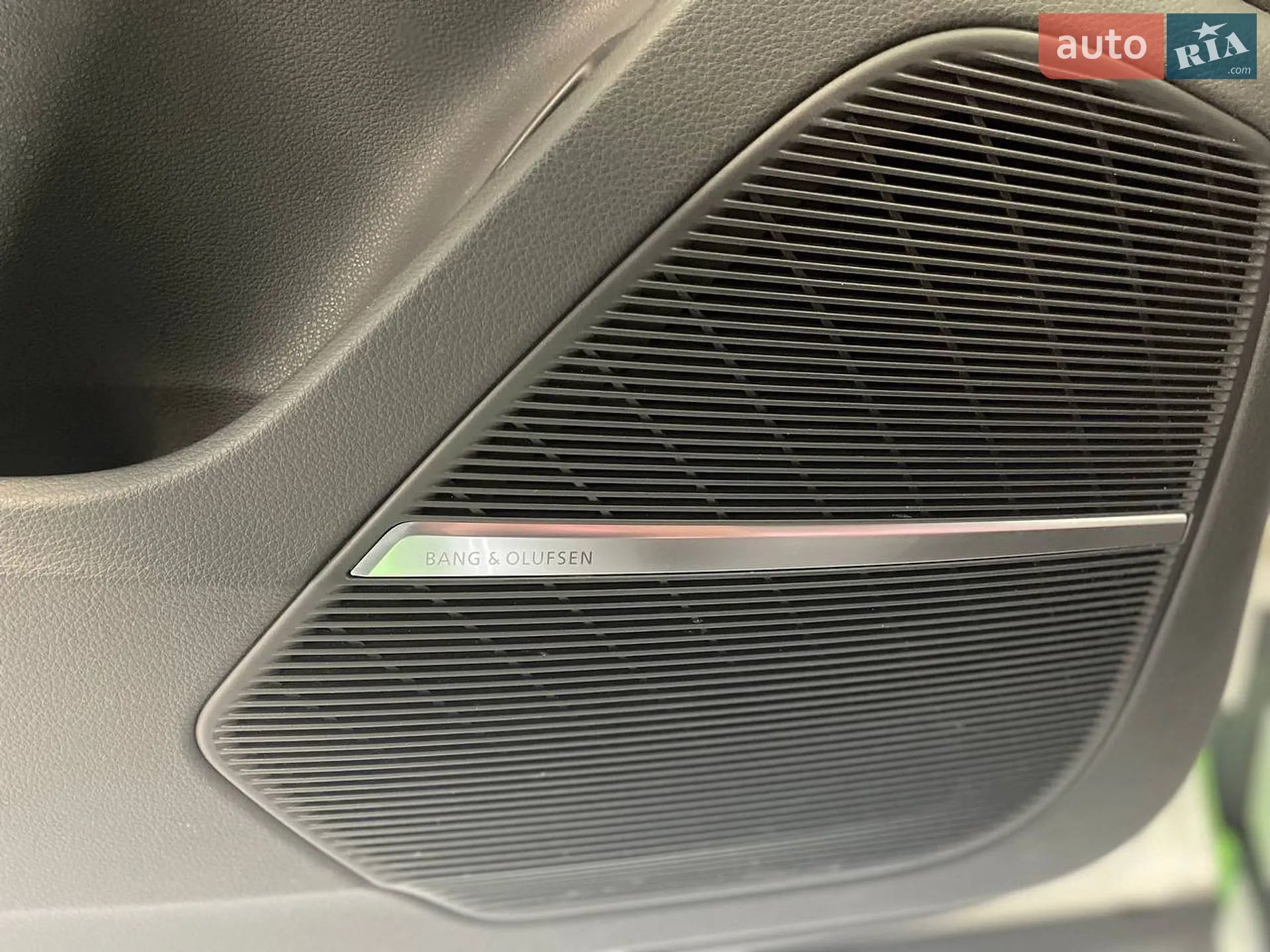 2023 Audi SQ7 - мініатюра 14