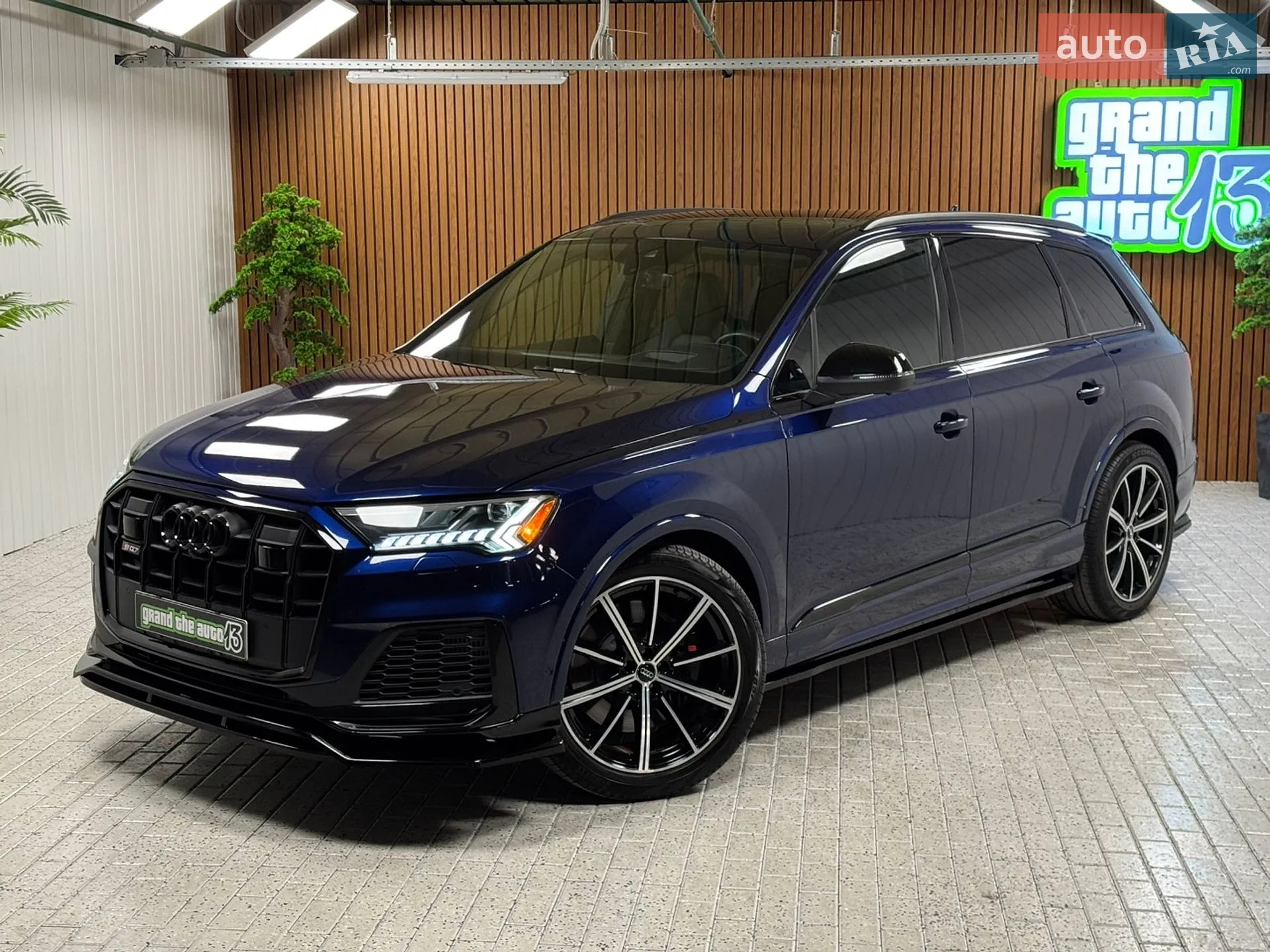 2020 Audi SQ7 - мініатюра 2