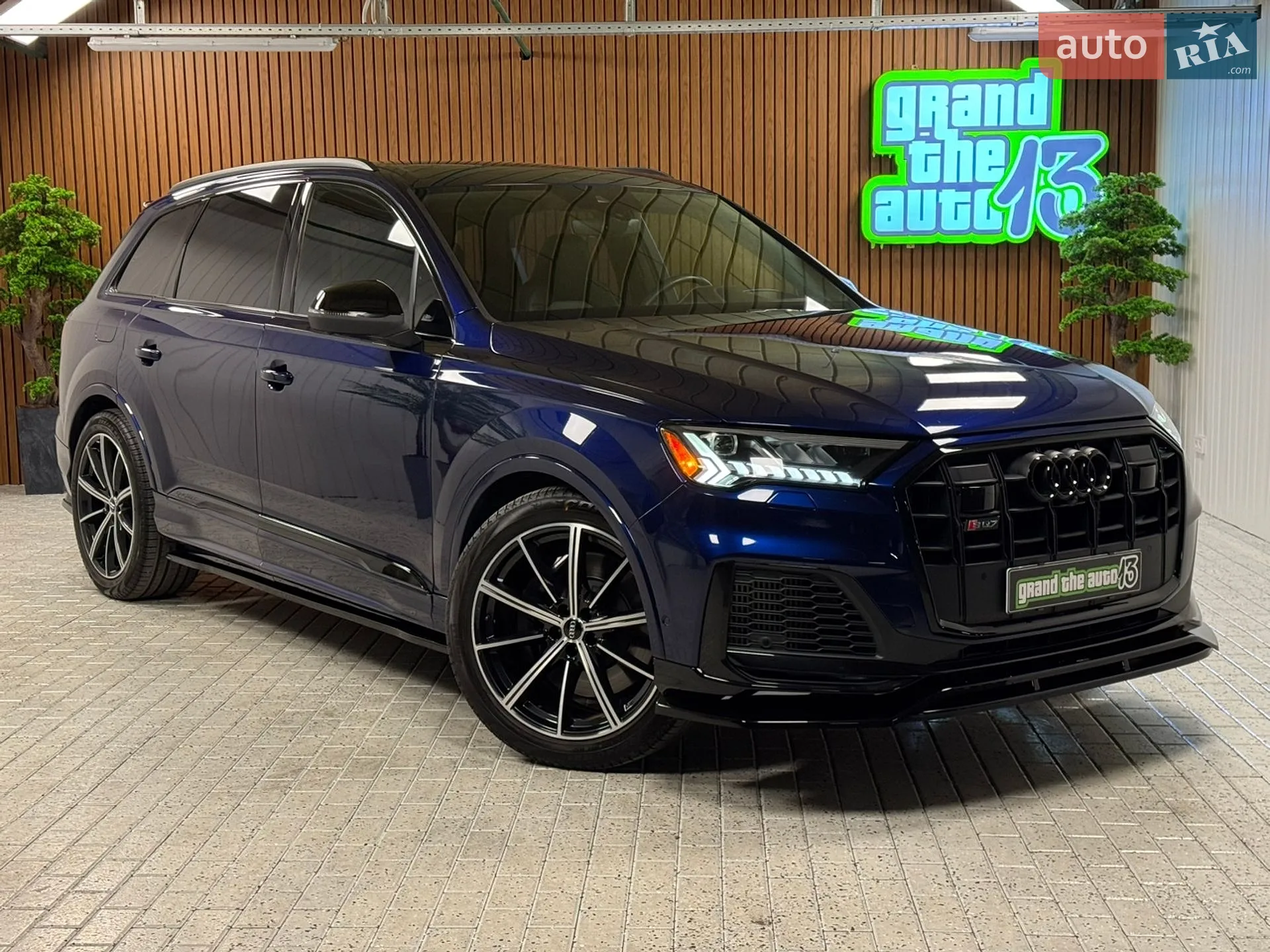 2020 Audi SQ7 - мініатюра 5