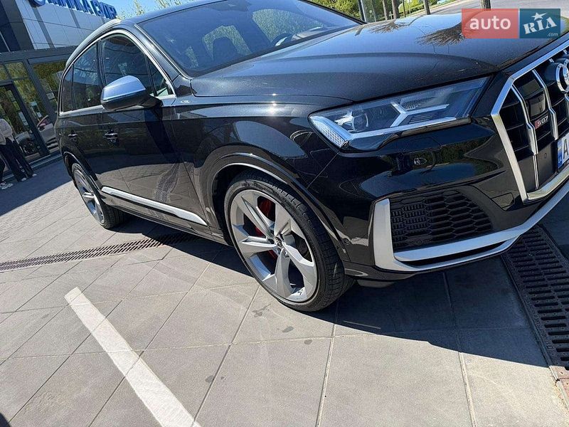 Внедорожник / Кроссовер Audi SQ7 2022 в Львове