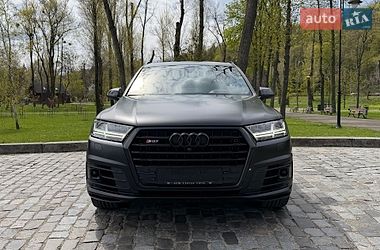 Внедорожник / Кроссовер Audi SQ7 2018 в Киеве