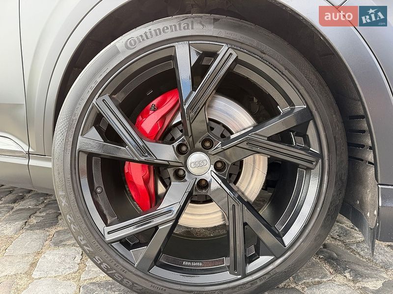 Внедорожник / Кроссовер Audi SQ7 2018 в Киеве