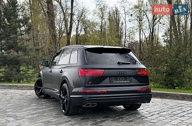 Внедорожник / Кроссовер Audi SQ7 2018 в Киеве