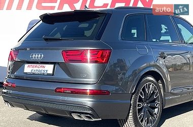 Внедорожник / Кроссовер Audi SQ7 2018 в Киеве