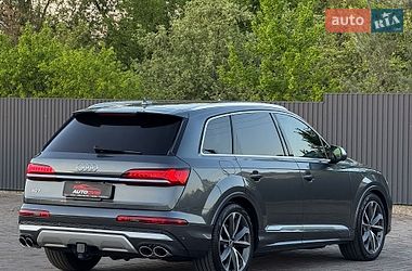 Позашляховик / Кросовер Audi SQ7 2020 в Луцьку