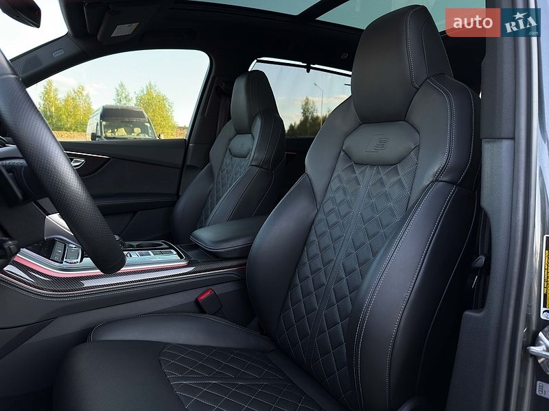 Позашляховик / Кросовер Audi SQ7 2020 в Луцьку