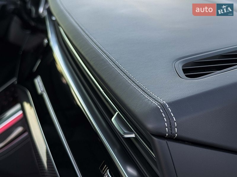 Позашляховик / Кросовер Audi SQ7 2020 в Луцьку