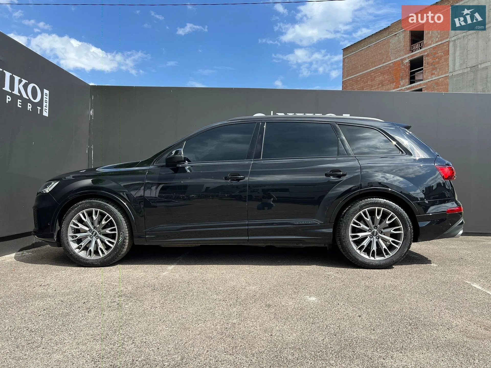 2023 Audi SQ7 - мініатюра 3