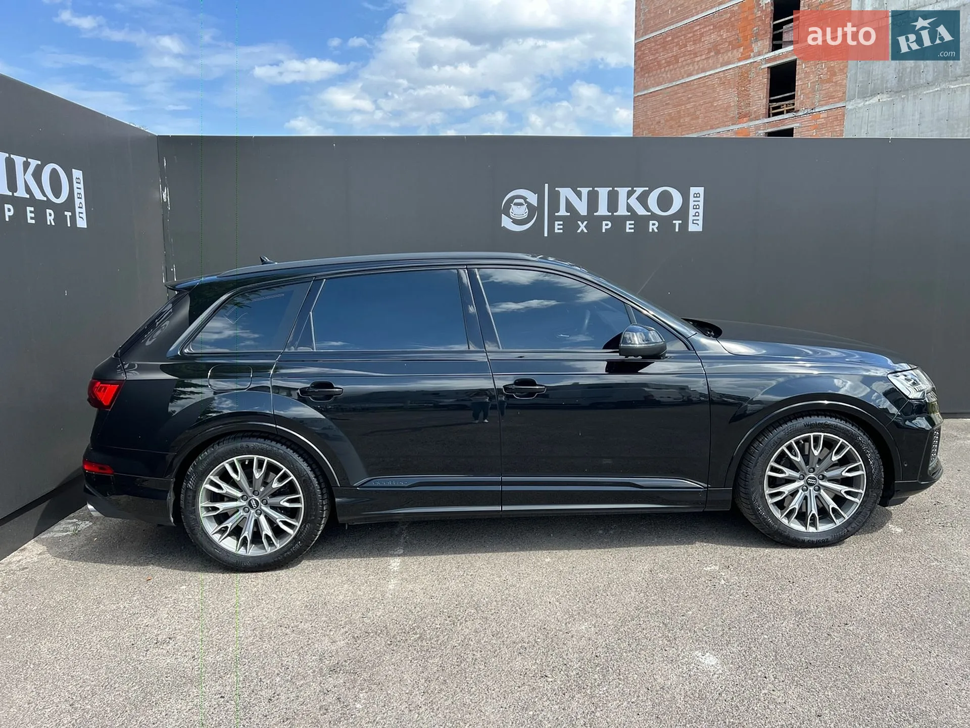 2023 Audi SQ7 - мініатюра 10