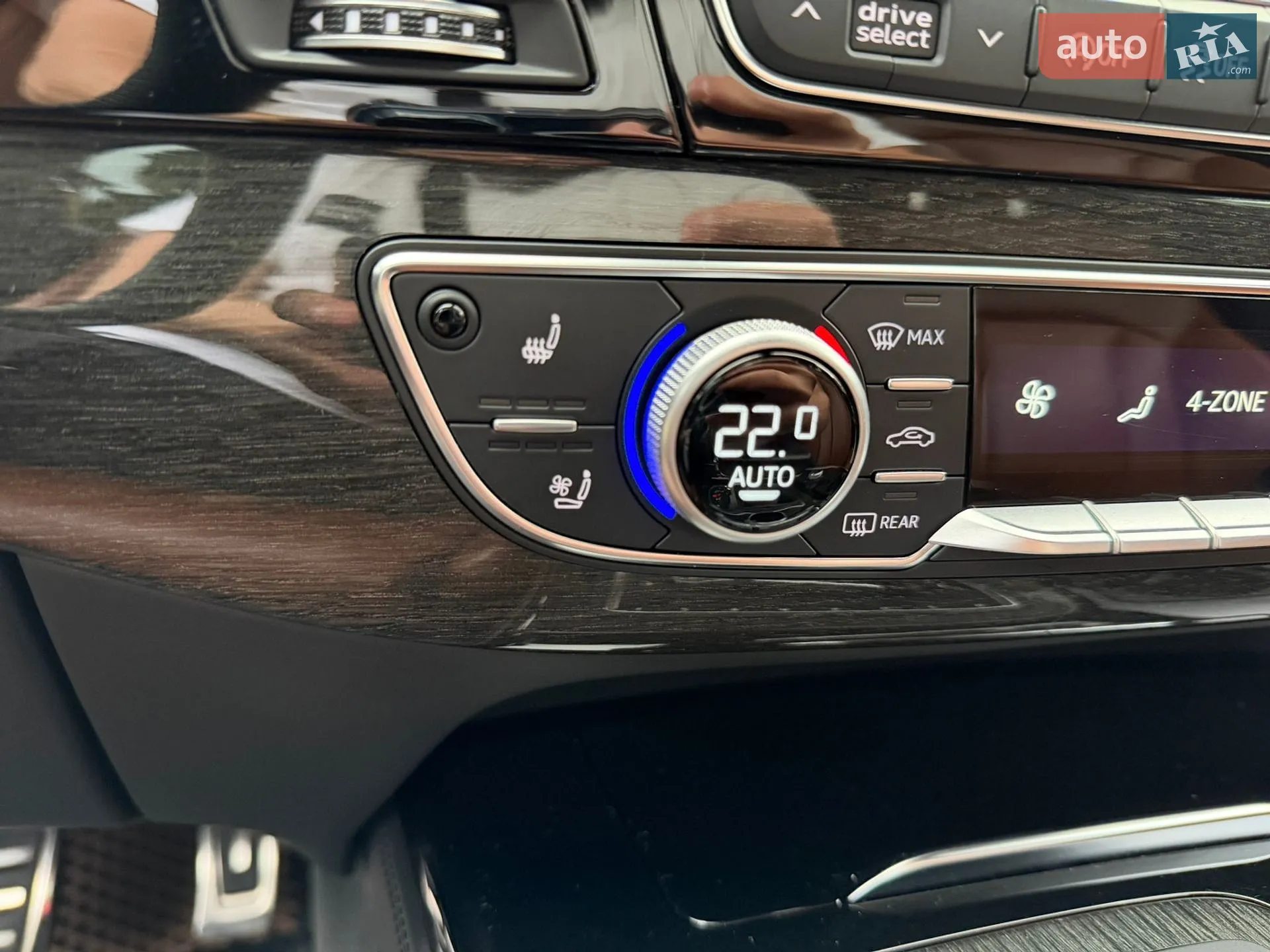 2018 Audi SQ7 - мініатюра 48