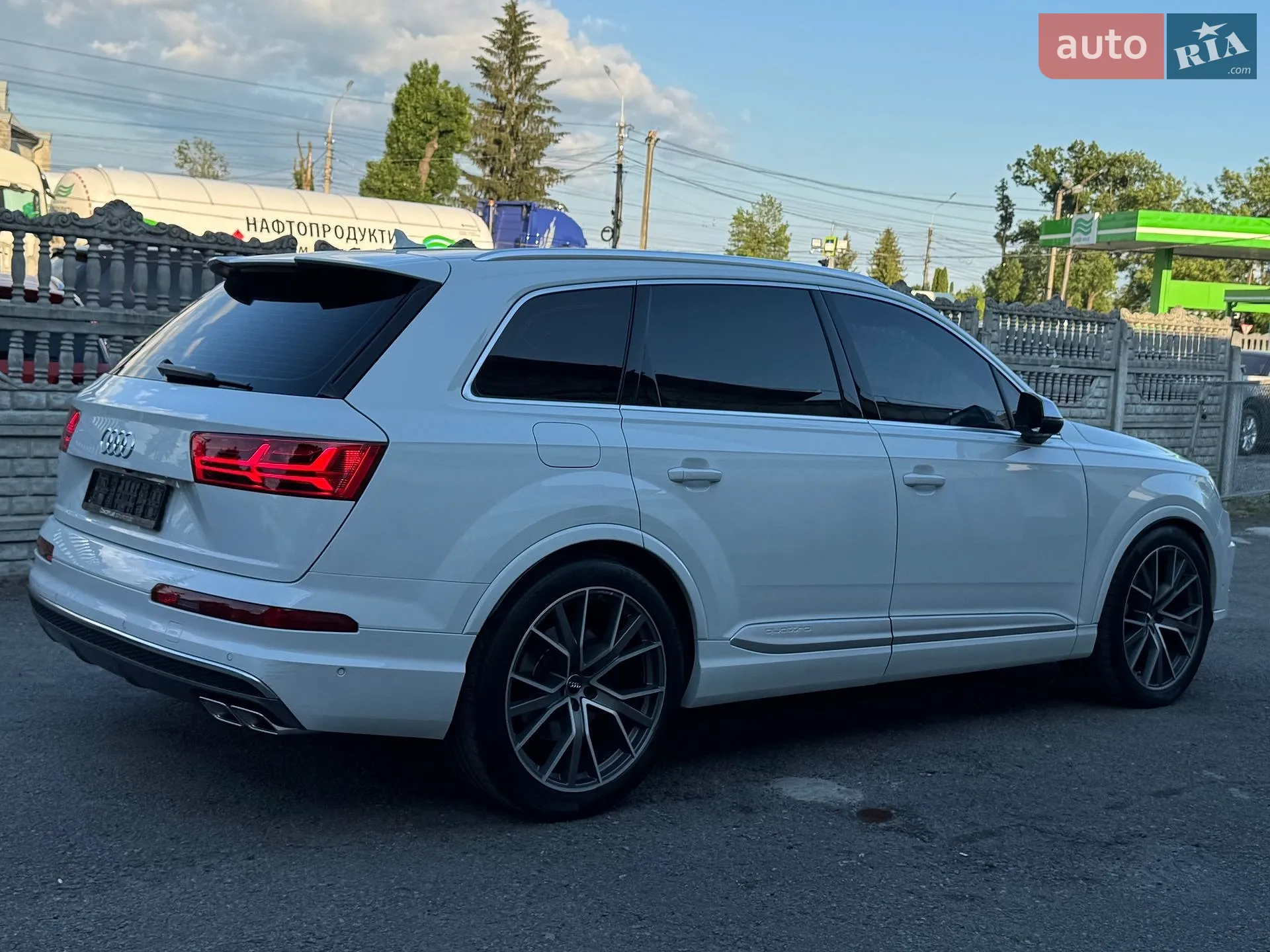 2017 Audi SQ7 - мініатюра 93