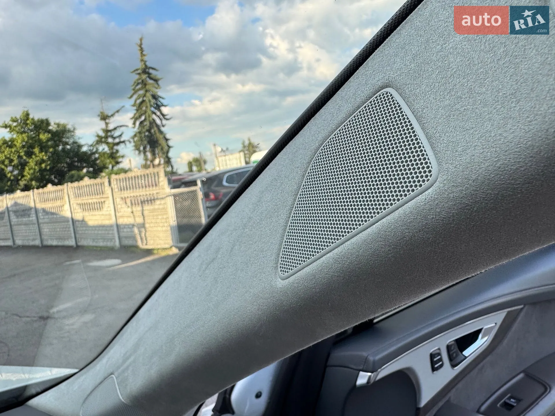 2017 Audi SQ7 - мініатюра 169