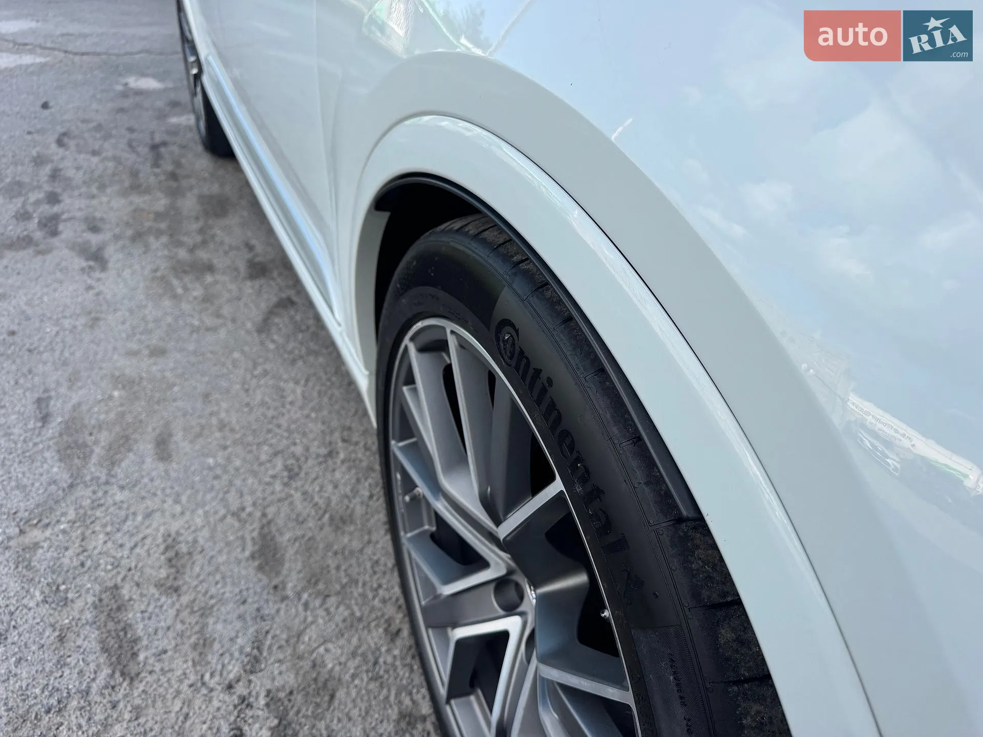 2017 Audi SQ7 - мініатюра 182